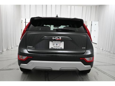 New 2026 Kia Niro EX FWD image 6
