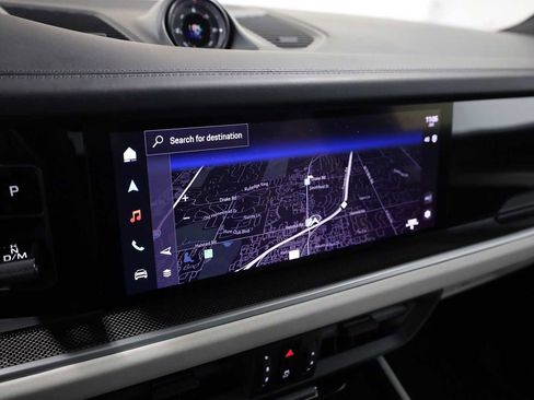 Certified 2025 Porsche Cayenne E-Hybrid AWD/4WD image 33