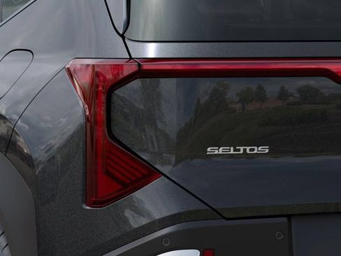 New 2027 Kia Seltos EX w/ EX Panoramic Sunroof Package FWD image 12