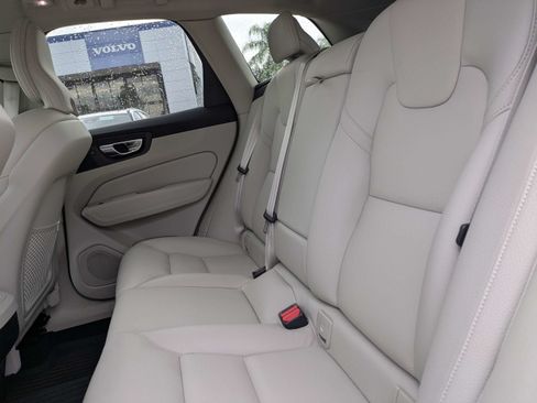 Used 2024 Volvo XC60 B5 Plus w/ Protection Package Premier AWD/4WD image 15