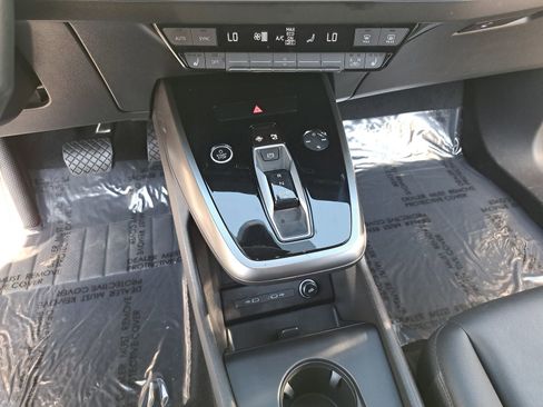 Certified 2024 Audi Q4 e-tron Premium image 22