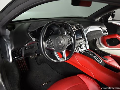 Used 2019 Acura NSX AWD/4WD image 23