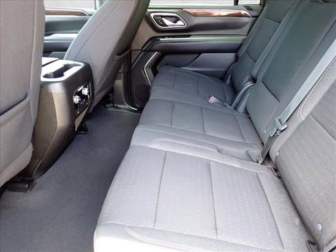 Used 2022 GMC Yukon XL SLE w/ Max Trailering Package AWD/4WD image 8