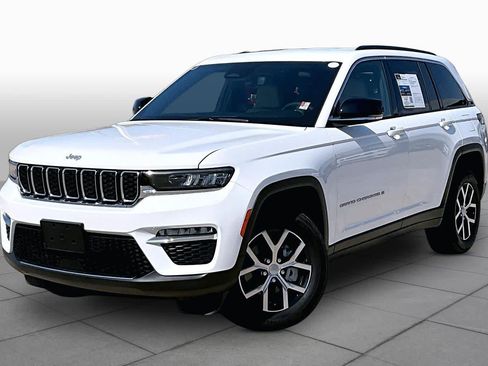 Used 2024 Jeep Grand Cherokee Limited w/ Trailer Tow Package AWD/4WD image 2