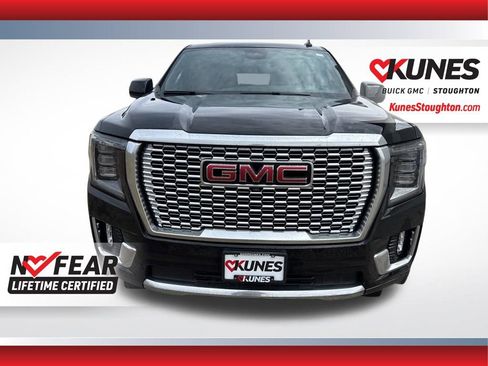 Used 2023 GMC Yukon Denali w/ Max Trailering Package image 5