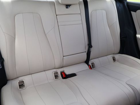 Used 2023 Mercedes-Benz CLA 250 4MATIC w/ Premium Package image 18