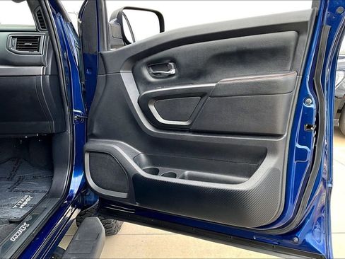 Used 2021 Nissan Titan PRO-4X w/ Off Road Protection Package image 21