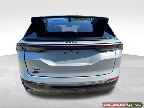 New 2025 Jeep Wagoneer S Limited AWD/4WD image 4