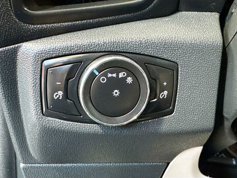 Used 2021 Ford EcoSport S image 18