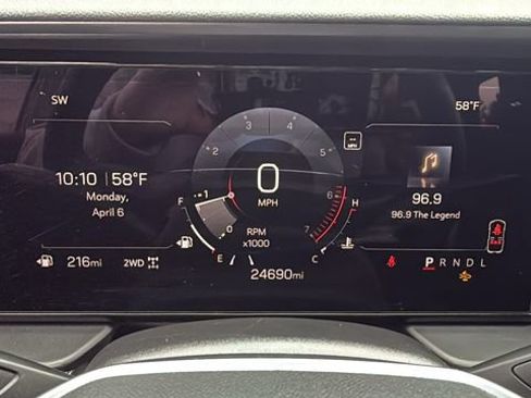 Used 2025 GMC Terrain Elevation AWD/4WD image 15