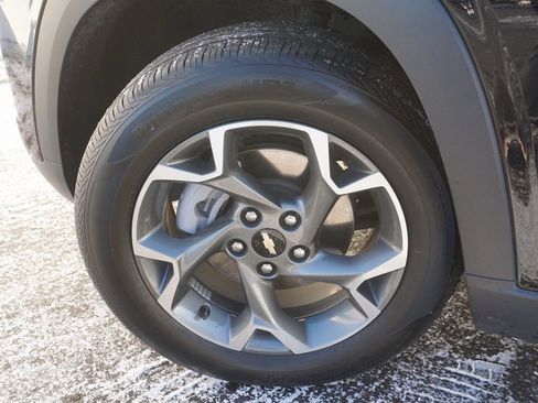 Certified 2024 Chevrolet Trax LT image 28