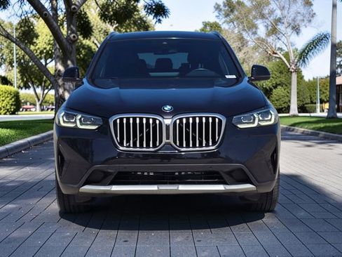 Used 2023 BMW X3 xDrive30i w/ Premium Package AWD/4WD image 3