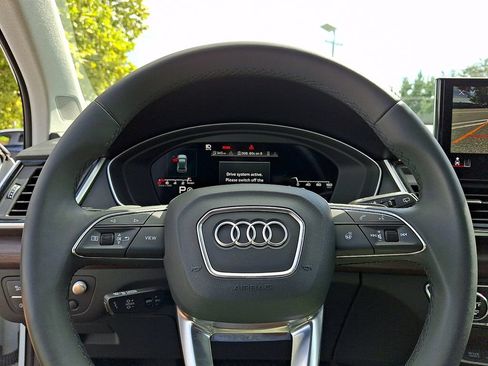 Used 2021 Audi Q5 Prestige w/ Prestige Package AWD/4WD image 18