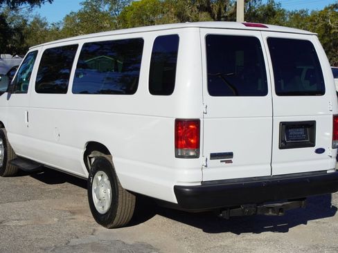 Used 2014 Ford E-350 and Econoline 350 XL w/ Interior Upgrade Package image 11