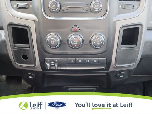 Used 2015 RAM 2500 Tradesman w/ Chrome Appearance Group image 23