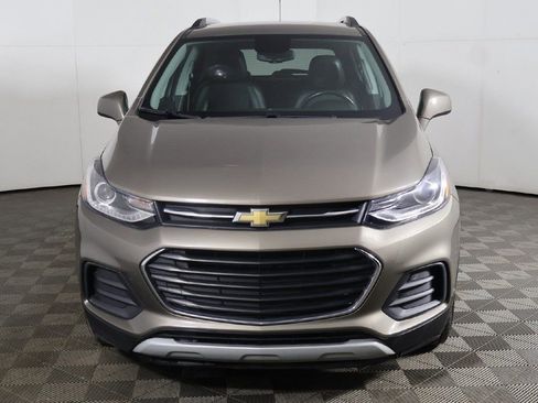 Used 2020 Chevrolet Trax LT w/ Driver Confidence Package FWD image 8