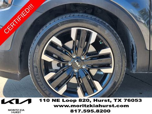 Certified 2024 Kia Telluride SX Prestige AWD/4WD image 17