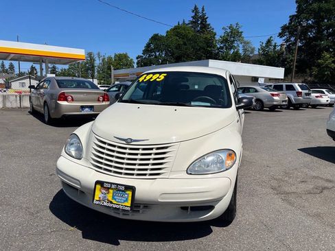Used 2004 Chrysler PT Cruiser w/ PWR Convenience Group FWD image 2