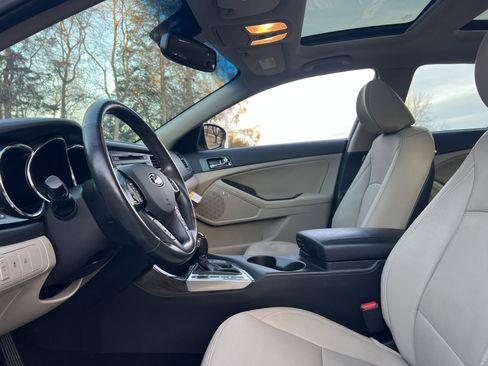 Used 2013 Kia Optima EX w/ Premium Pkg image 16