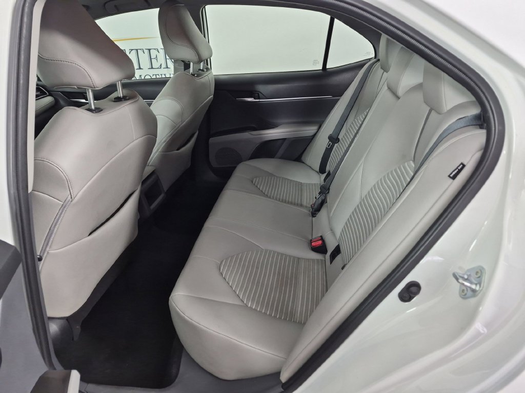 Used 2024 Toyota Camry SE FWD image 29