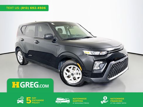 Used 2022 Kia Soul LX w/ Technology Package image 1