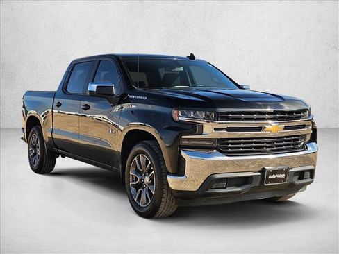 Used 2020 Chevrolet Silverado 1500 LT w/ Texas Edition RWD image 3