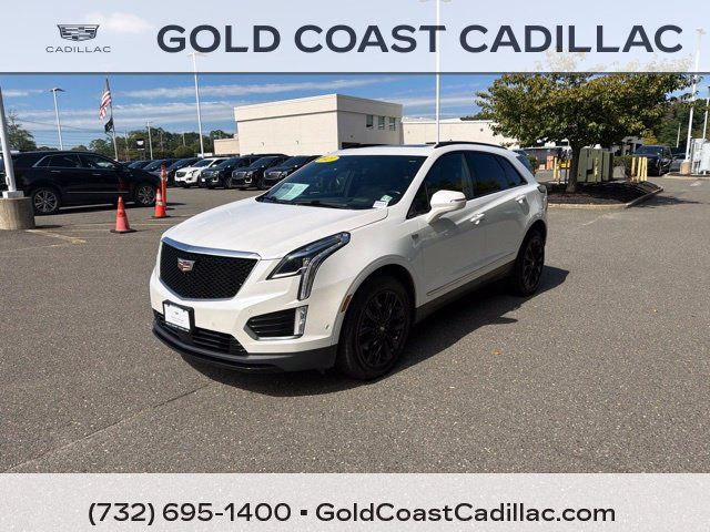 Used 2021 Cadillac XT5 Sportv AWD/4WD image 1