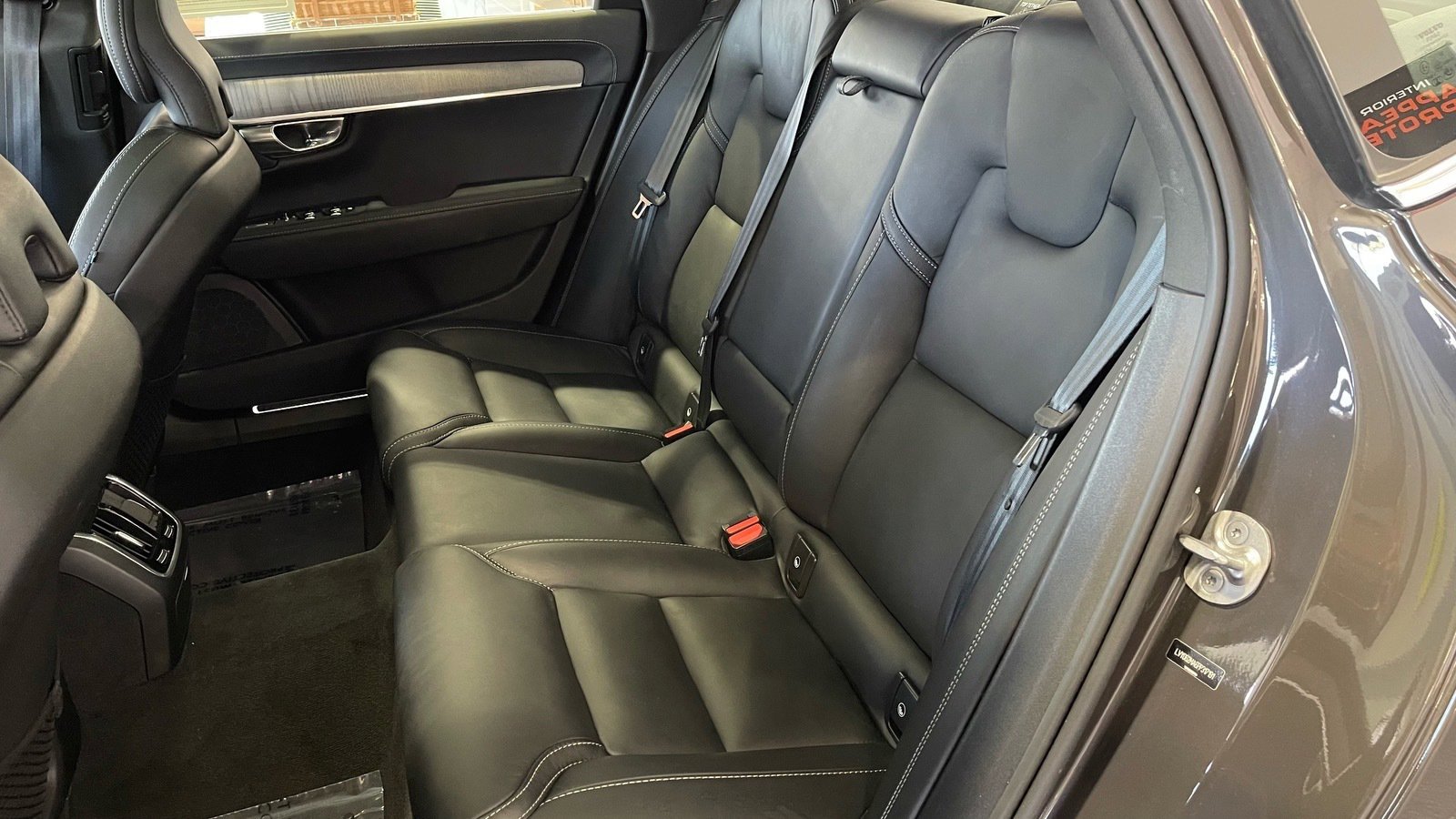 Used 2023 Volvo S90 B6 Ultimate w/ Protection Package Premier AWD/4WD image 36