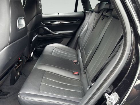 Used 2017 BMW X6 M AWD/4WD image 28