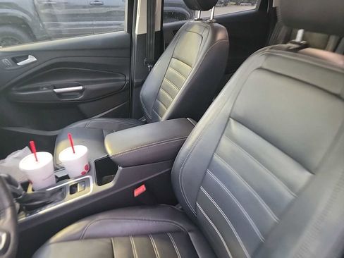 Used 2018 Ford Escape SEL FWD image 7