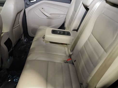 Used 2017 Ford Escape Titanium AWD/4WD image 22