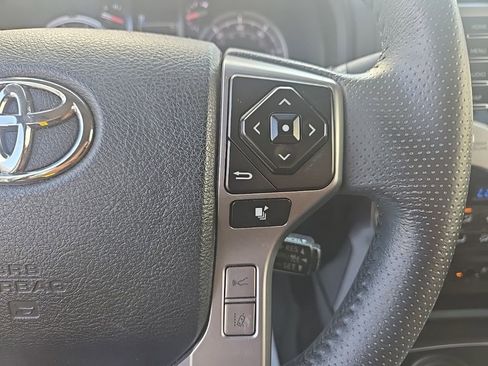 Used 2021 Toyota 4Runner Limited image 22