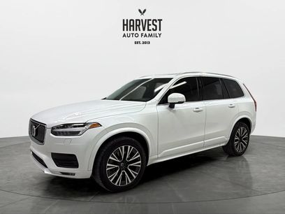 Used 2021 Volvo XC90 T6 Momentum w/ Climate Package