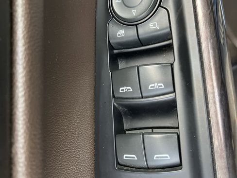 Used 2020 Chevrolet Silverado 1500 LTZ w/ LTZ Plus Package image 13