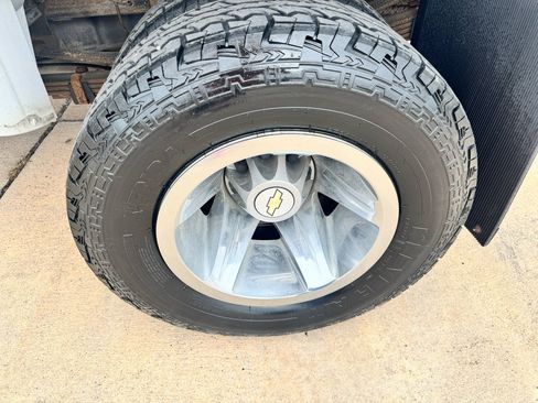 Used 2009 Chevrolet Silverado 3500 LT w/ Interior Plus Package image 21