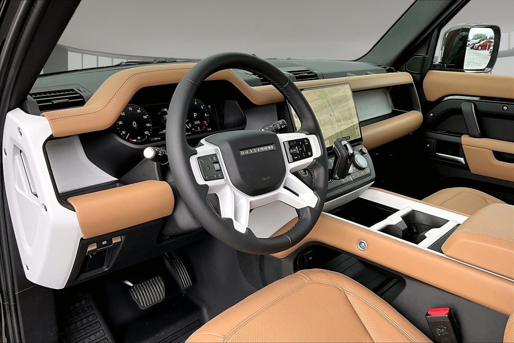 New 2026 Land Rover Defender 110 S AWD/4WD image 7