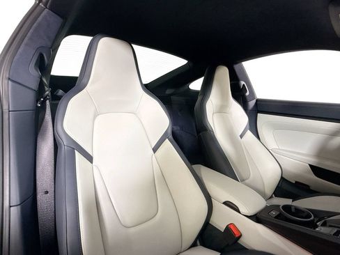 Certified 2026 Porsche 911 Carrera GTS RWD image 18