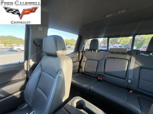 Used 2020 Chevrolet Silverado 1500 LT Trail Boss AWD/4WD image 12