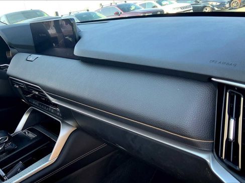 Used 2025 MAZDA CX-70 3.3 Turbo w/ Premium Package image 17