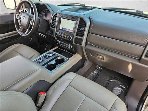 Used 2020 Ford Expedition XLT w/ Equipment Group 202A image 25