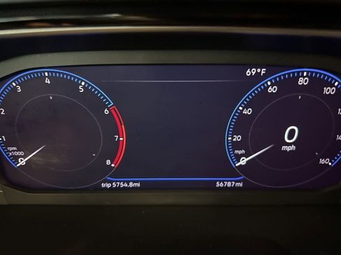 Used 2019 Volkswagen Jetta SEL Premium image 18