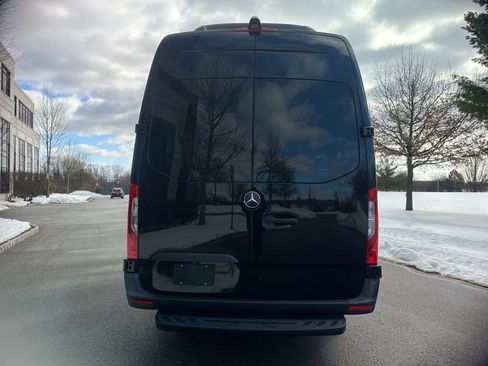 Used 2019 Mercedes-Benz Sprinter 2500 w/ Acoustic Package image 7