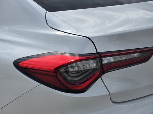 Used 2023 Acura TLX w/ Technology Package image 12