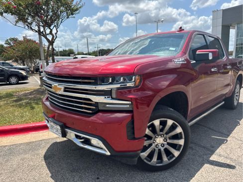 Used 2021 Chevrolet Silverado 1500 High Country w/ Technology Package AWD/4WD image 2