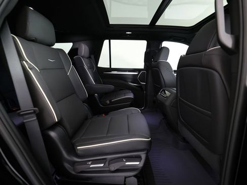 Used 2026 Cadillac Escalade Sport w/ Touring Package AWD/4WD image 11