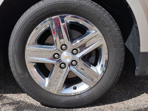 Used 2014 Chevrolet Equinox LTZ FWD image 4