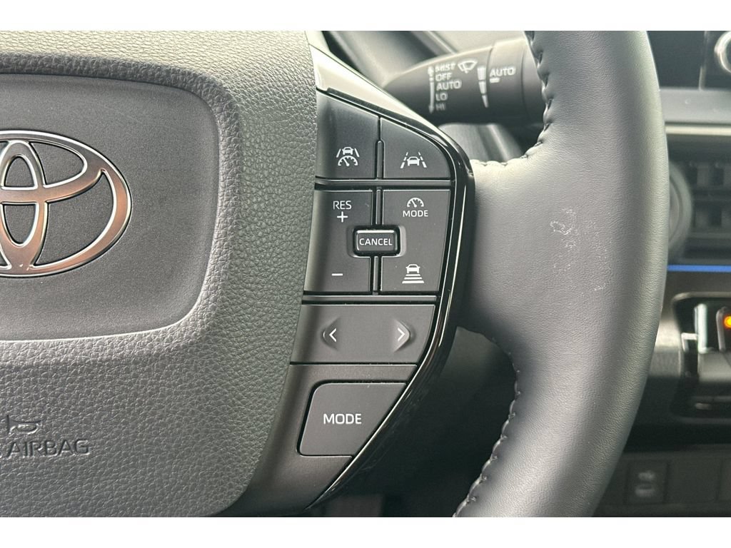 Certified 2023 Toyota Prius XLE AWD/4WD image 27