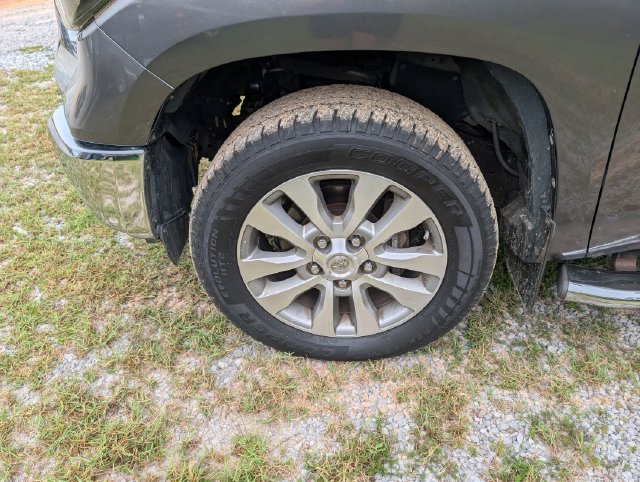 Used 2014 Toyota Tundra Limited RWD image 5