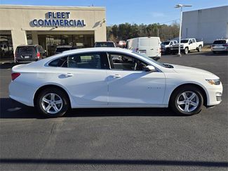 Used 2025 Chevrolet Malibu LS w/ Driver Confidence Package video 2