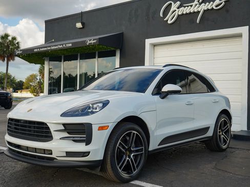 Used 2021 Porsche Macan AWD/4WD image 11